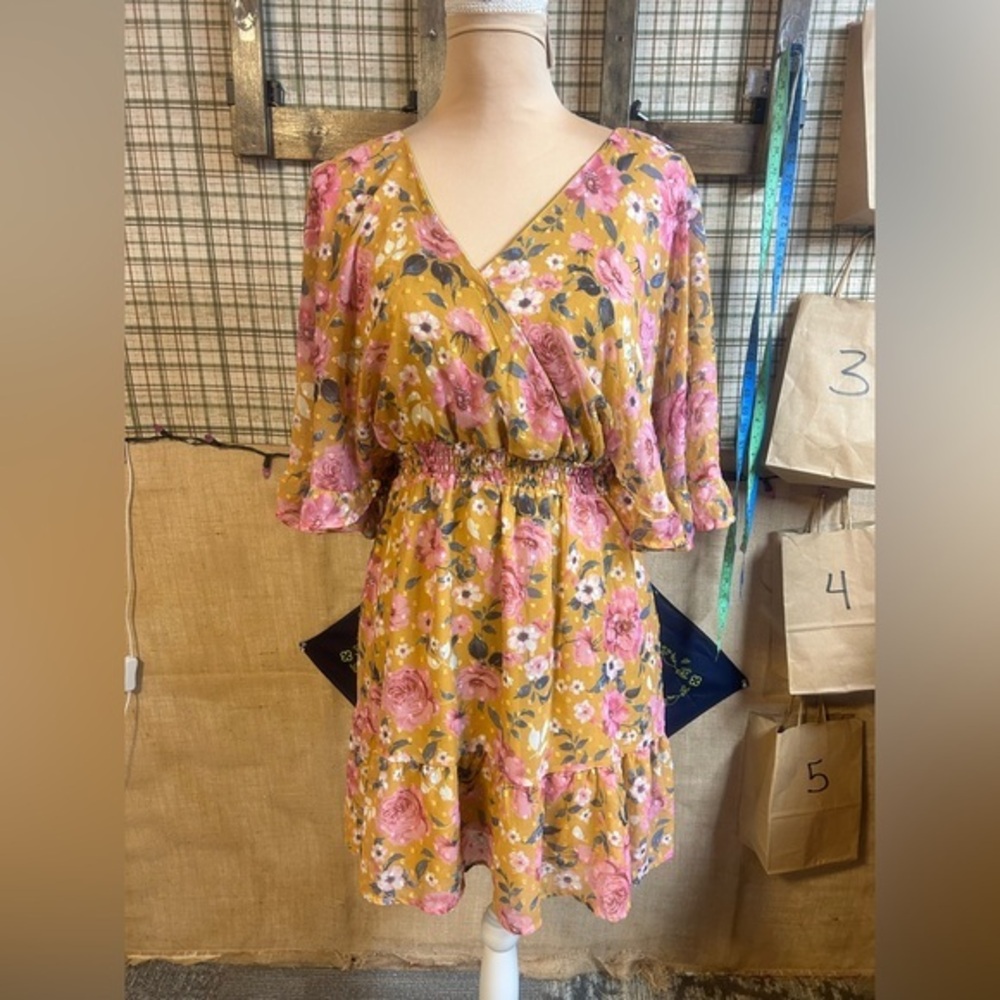 Peach Love Women’s Floral Dress Medium